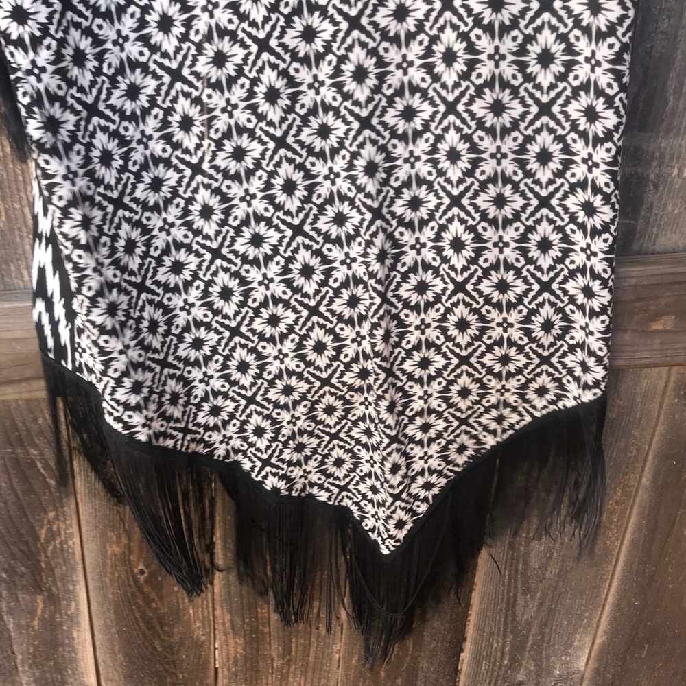 Fringed Boho tunic jacket